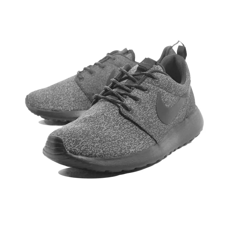 Nike Roshe Run Cushioning Anti-Slip And Wear-Resistant Low-Top Casual Running Shoes Women's Gray-1