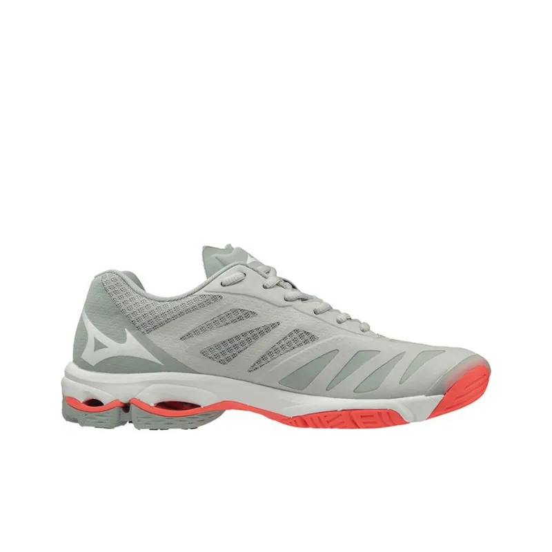 Mizuno Wave Lightning Z5-1