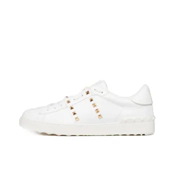 Valentino Rockstud Stylish Skateboarding Shoes Men