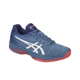 Asics fait partie des marques qui tirent leur épingle du jeu en 2013