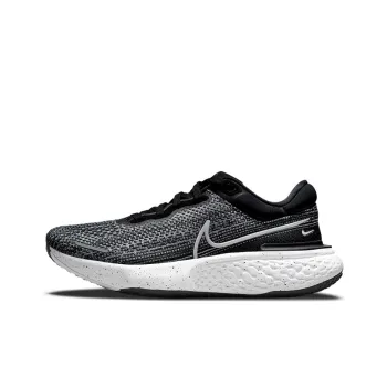 Nike ZoomX Invincible Run Flyknit Oreo