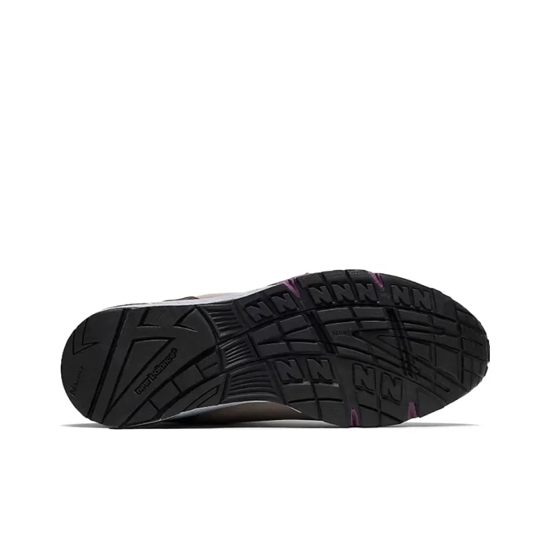 New Balance 991 Stray Rats Brown-4