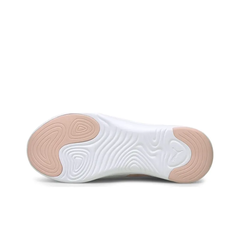 PUMA Axelion LS Cushioned Slip-Resistant Low-Top Running Shoes Women's Lotus Pink-4