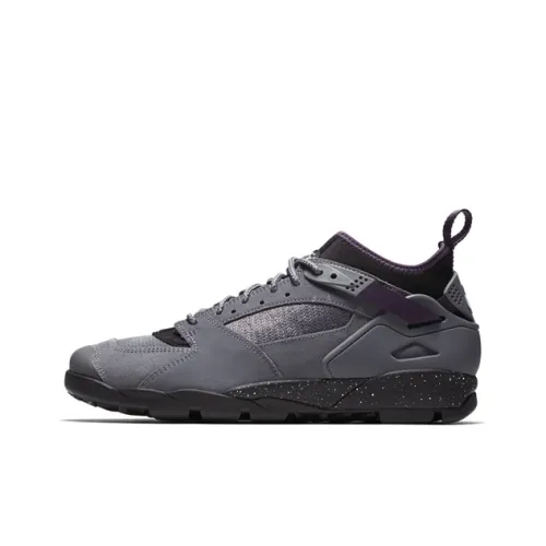 Nike Air Revaderchi Hiking Shoes Unisex