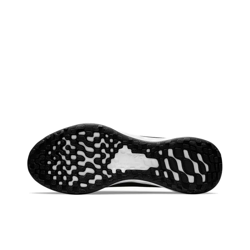 Nike Revolution 6 'Black Metallic Gold'-5