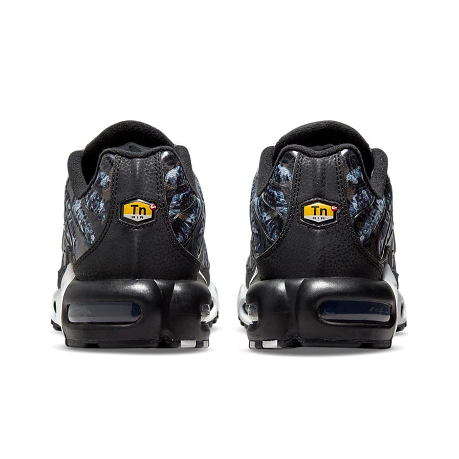nike air max plus dark smoke grey