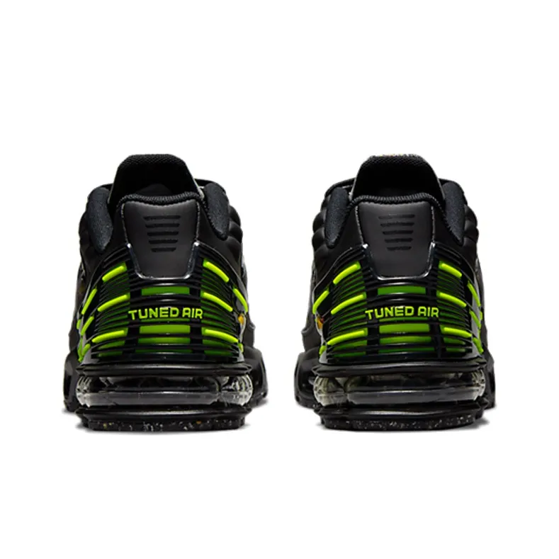 Nike Air Max Plus 3 Black Volt GS-4