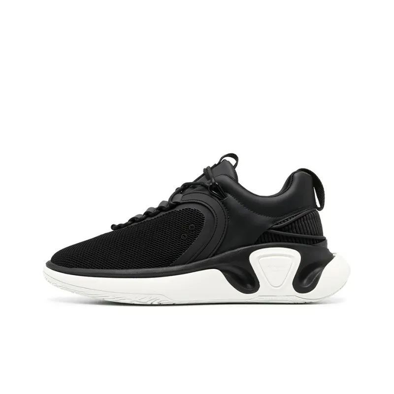 BALMAIN Low-Top Casual Shoes Men's Black-0