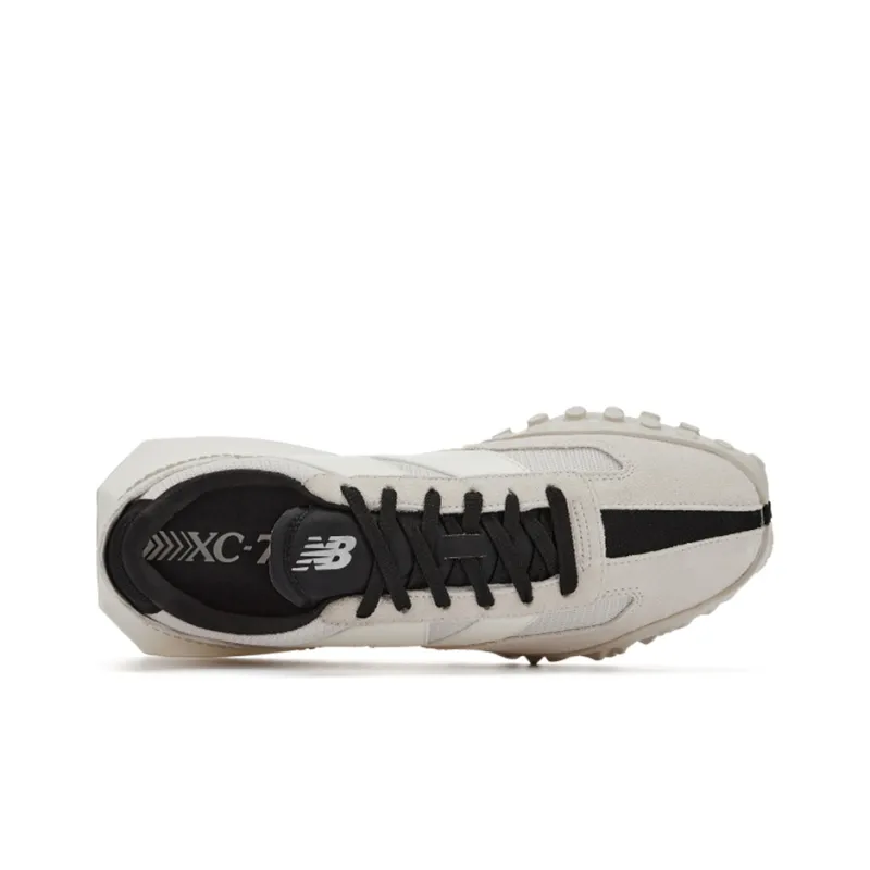 New Balance XC 72 Moonbeam Black-2