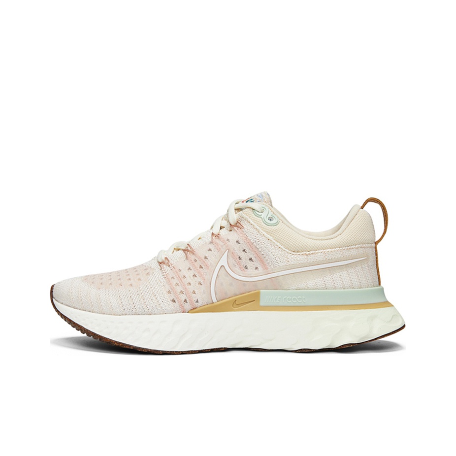 nike rise react flyknit yellow