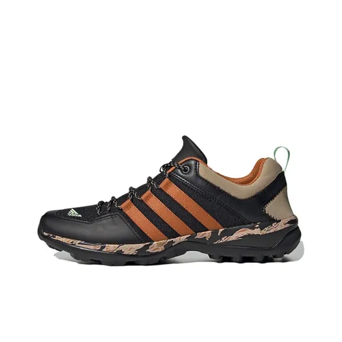 Adidas Terrex Daroga Hiking / Trekking Shoes Men Low-Top Black/Orange/Brown