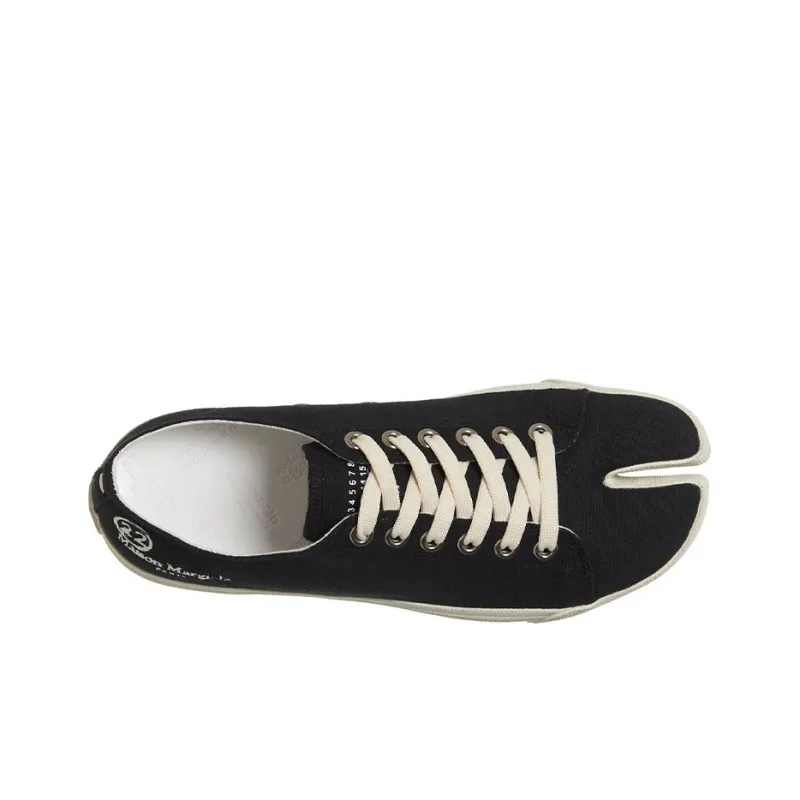 Maison Margiela Tabi Stylish Skateboarding Shoes Women's Black Beige White-5