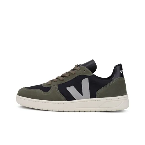 VEJA V-10 Skateboard Shoes Men Low-Top Olive Green