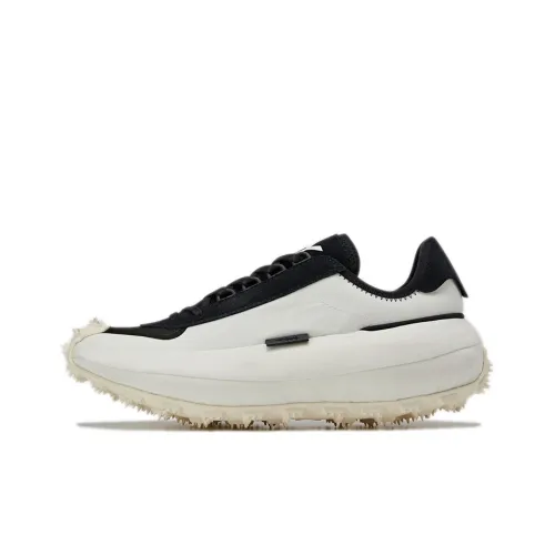 Y 3 Makura Y 3 'White Black'