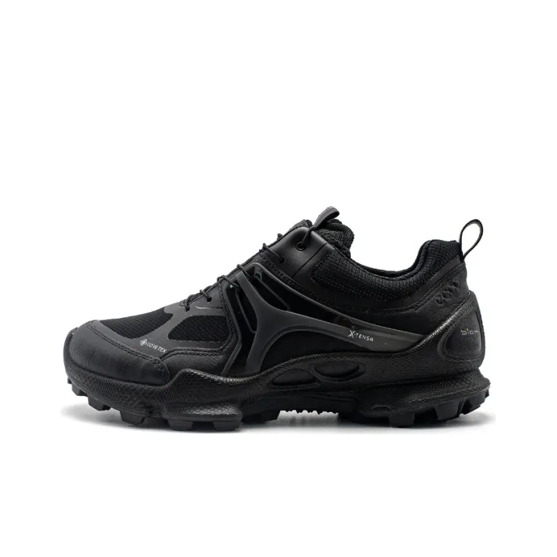 Ecco Walking C Outdoor Shoes Men Low-Top Black-0