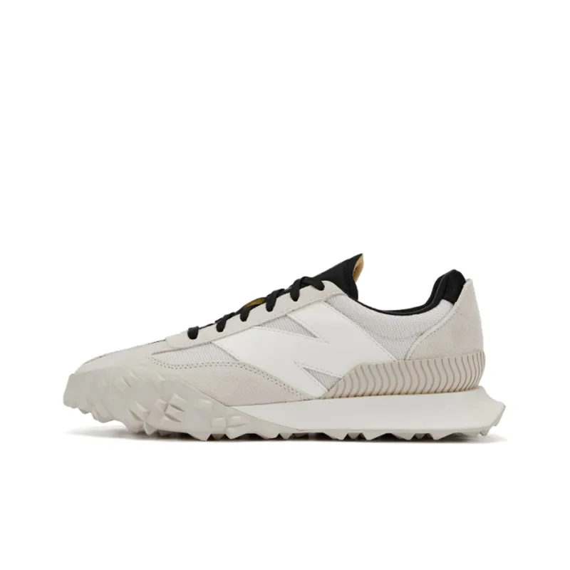 New Balance XC 72 Moonbeam Black-0