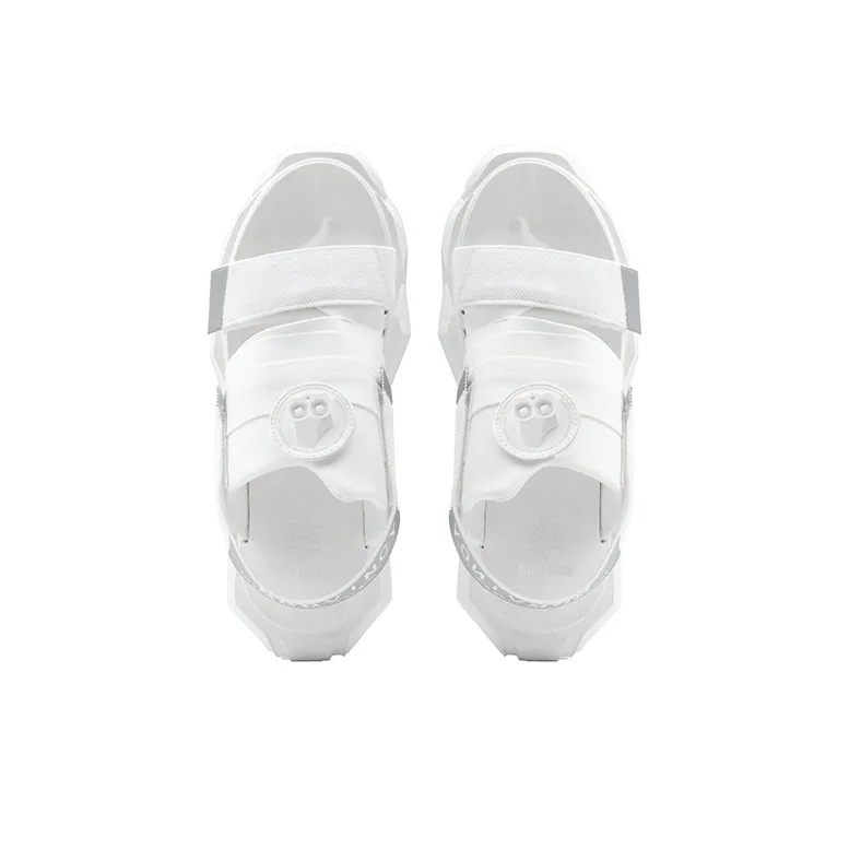 NORVINCY Soft Sole Hook and Loop Trendy Beach Sandals-2