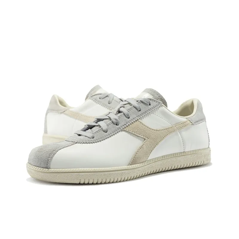 Diadora Stylish Skateboarding Shoes Unisex Light Gray-2