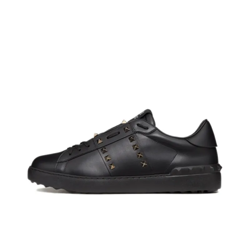 Valentino ROCKSTUD UNTITLED Low Top Stylish Skateboarding Shoes Men's Black-0