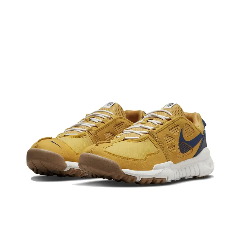Nike Free Terra Vista Next Nature Goldtone-2