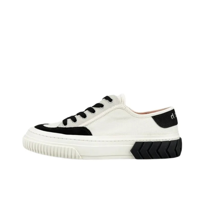 Both Tyres Low Top Stylish Skateboarding Shoes Men's White-0