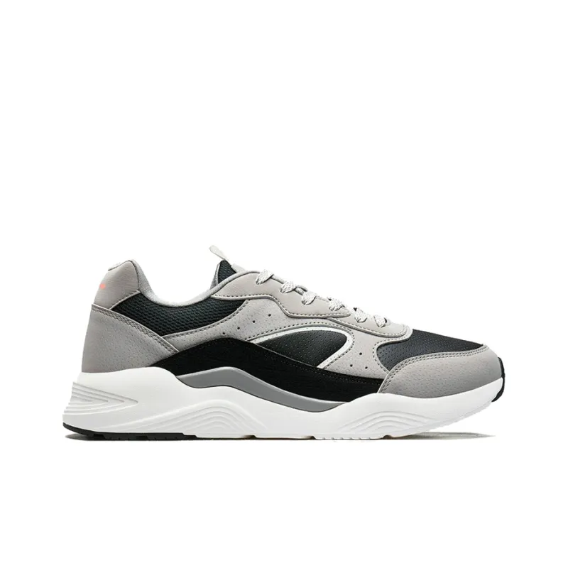 XTEP Lightweight, Wear resistant, And Non slip Low Top Running Shoes Men's Black Gray-1