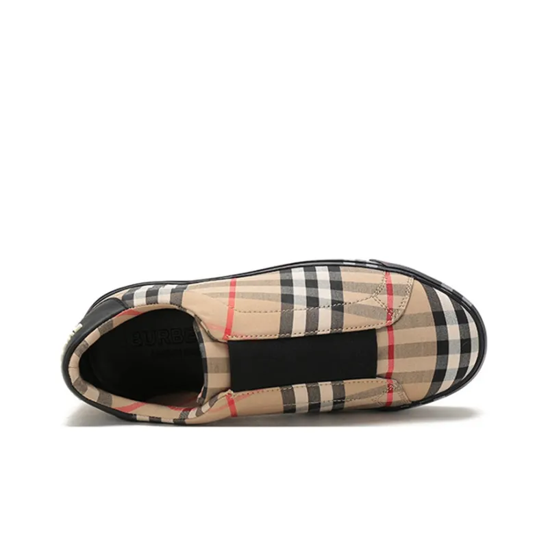 Burberry Low Top Stylish Skateboarding Shoes Women's Archive Beige-4