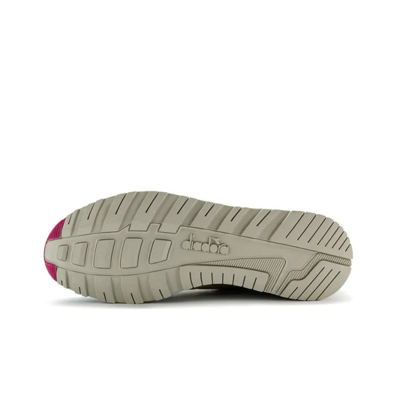 diadora N9000 Hasbro Trivial Pursuit Leo Colacicco-5