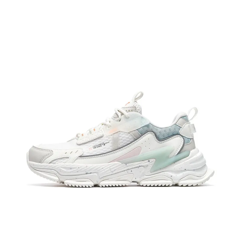 XTEP Shanhai Collection Materia Medica Sports Casual Shoes Women's White Green Gray-0