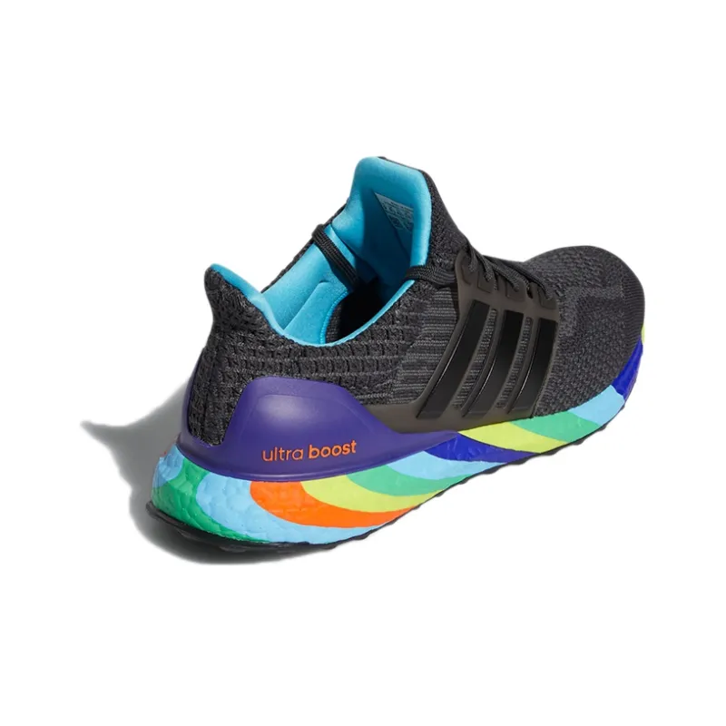Adidas Ultra Boost 5.0 Dna Pride Carbon-3