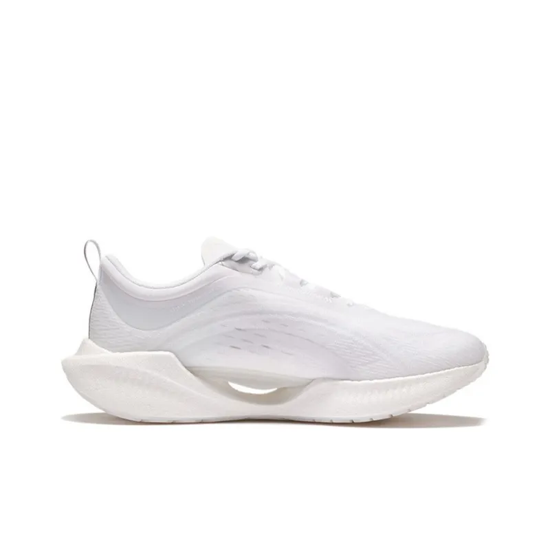 LiNing Super Light 19 Lightweight Wear resistant And Non slip Low Top Running Shoes Women's White-1
