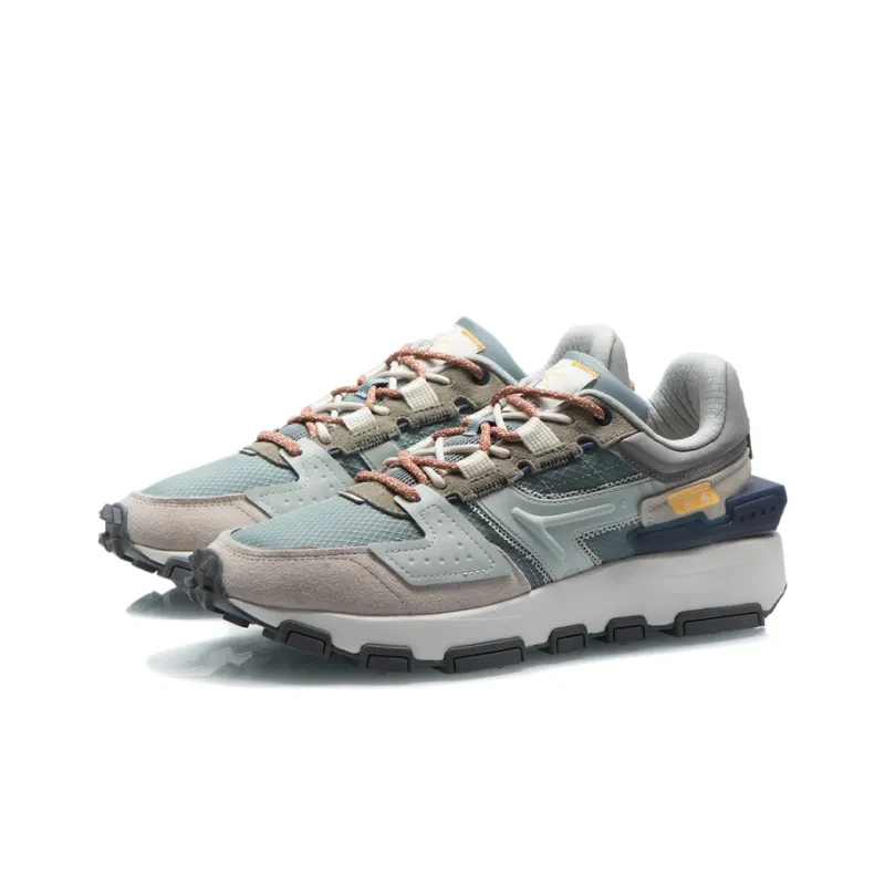 LiNing Cloud Sword Anti Slip Wear Resistant Low Top Running Shoes Men's Lead Gray Green-2