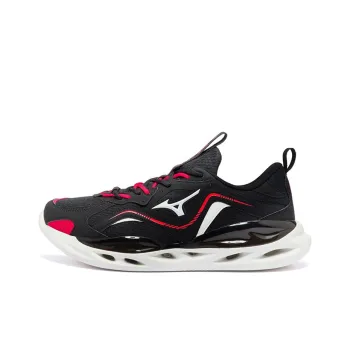 Mizuno Koi 1.5 'Black Red'