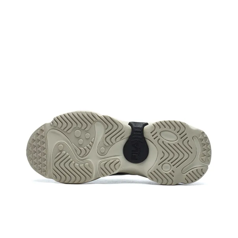 FILA FUSION Raccoon Casual Shoes Men Low Top Gray/Black-4