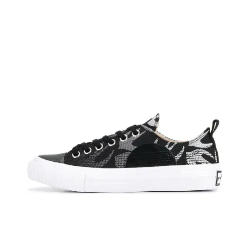 McQ Alexander McQueen Skateboard Shoes Women's Low-Top Black