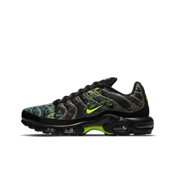 Nike Air Max Plus Sustainable Black Volt