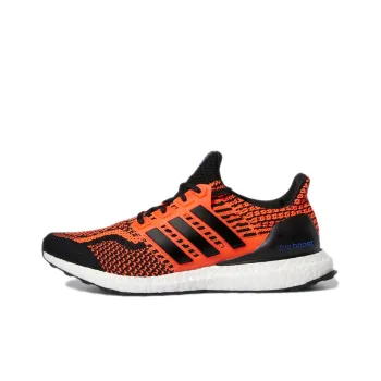 Adidas Ultra Boost 5.0 Dna Solar Red Black