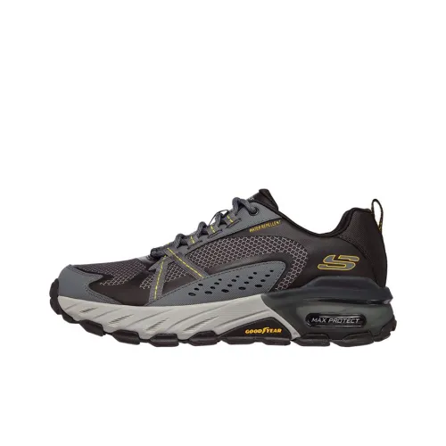 Skechers Max Protect Hiking / Trekking Shoes Men Low-Top Black/Grey