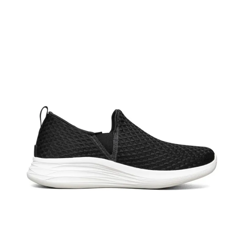 Skechers You Wave Sports Shoes Black/White Women's-1