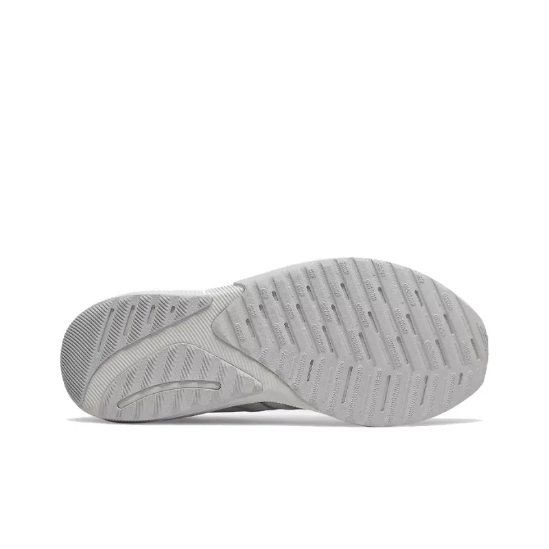 New Balance FuelCell Propel V3 White-4