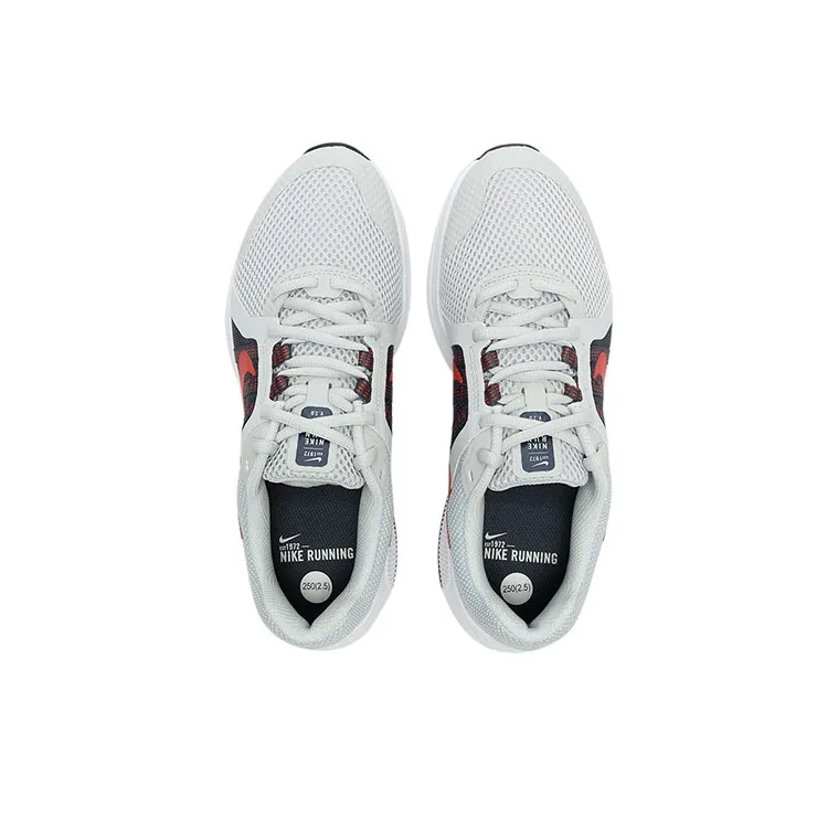 Nike Run Swift 2 'Pure Platinum Bright Red'-3