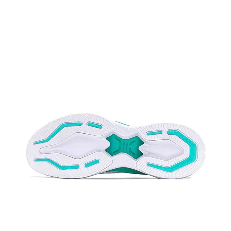 XTEP Qing Feng 4.0 Cushioning Anti Slip Wear Resistant Breathability Low Top Running Shoes White Green-4