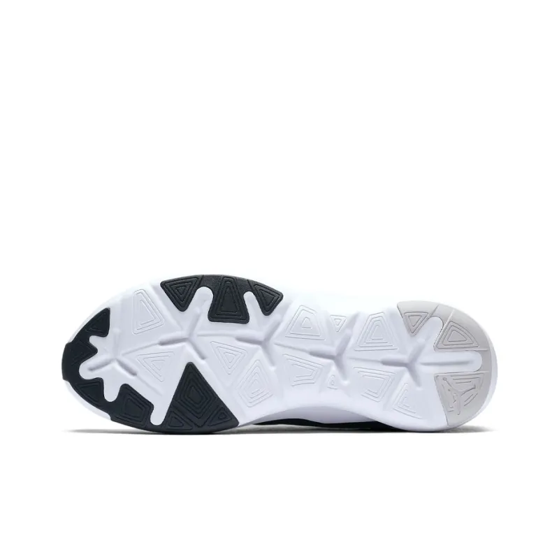 JORDAN Relentless Sports Shoes Black/White-5