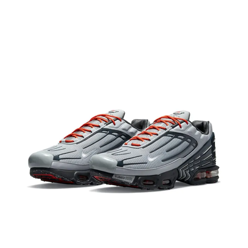 Nike Air Max Plus 3 Light Smoke Grey Metallic Silver-1