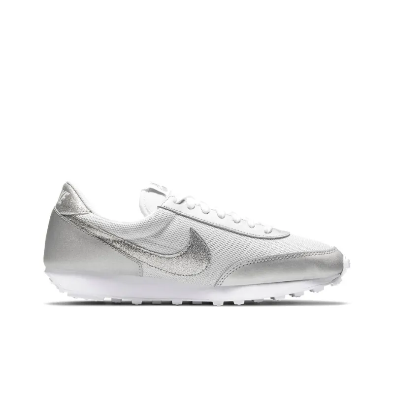 Nike Daybreak 'Metallic Silver' Women's-1