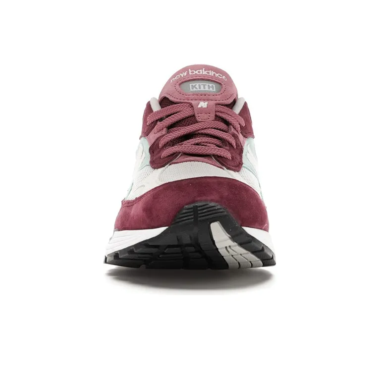 New Balance 992 Kith Kithmas Burgundy White-2