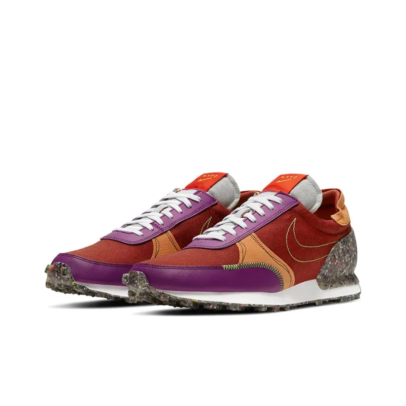 Nike Daybreak Type Rugged Orange-2