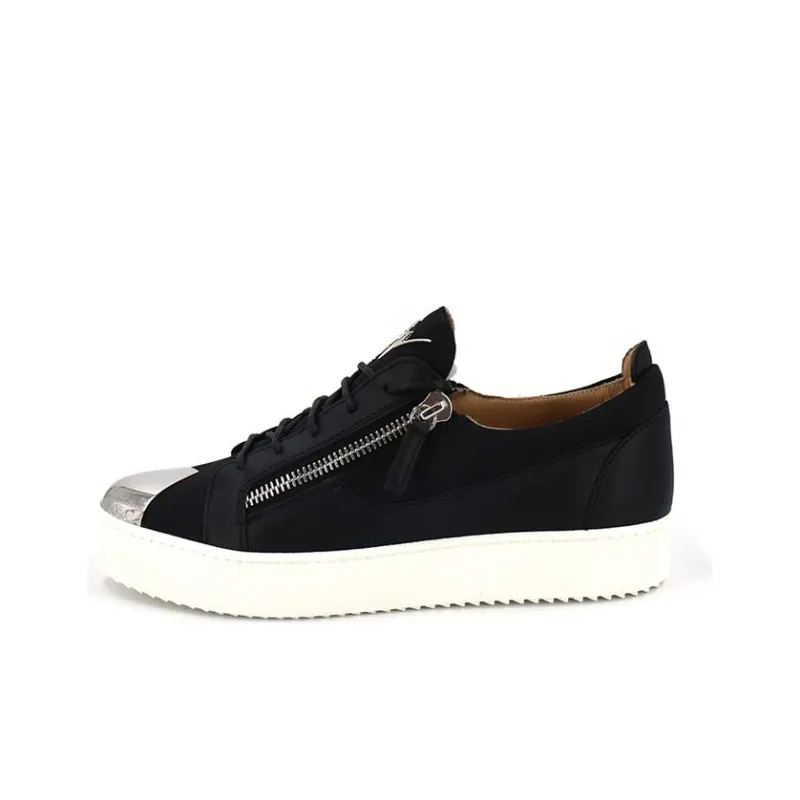 Giuseppe Zanotti Skateboard Shoes Men Low-Top Black-0