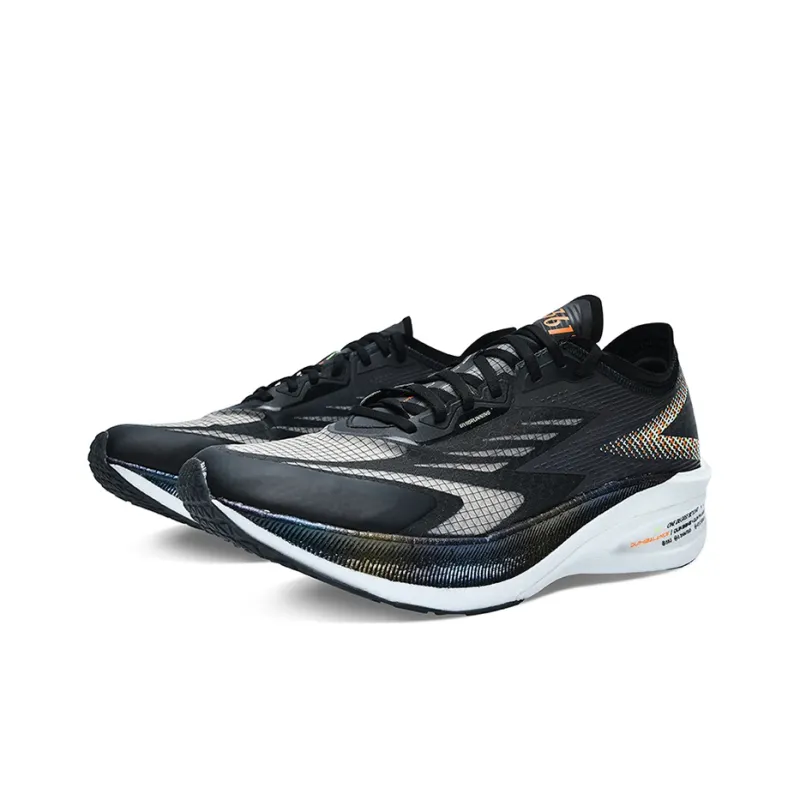 361° Feiran 1 Cushioning Anti Slip And Wear Resistant Low Top Running Shoes Men's Black White-1