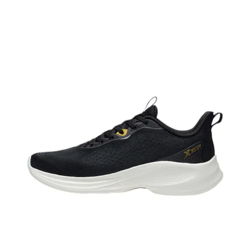 XTEP Cushioning Anti Slip And Wear Resistant Breathable Rebound Low Top Running Shoes Men's Black